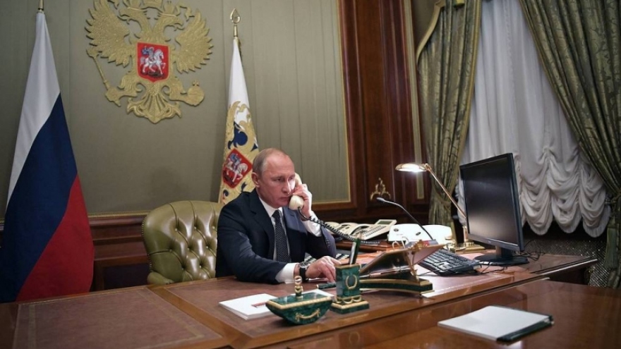 Nga - Pháp điện đàm trao đổi về tình hình Ukraine